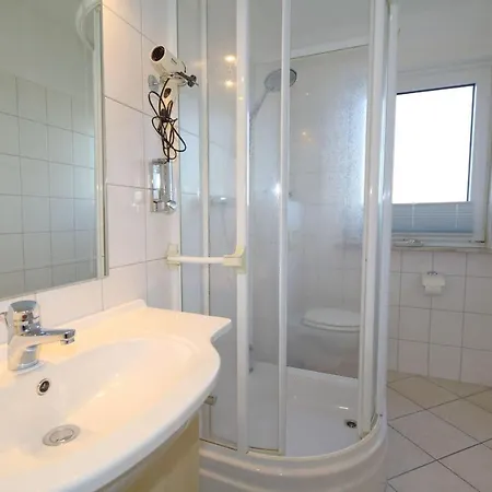 Watthaus-3-gemuetliche-dachgeschosswohnung-fuer-3-personen Lejlighed